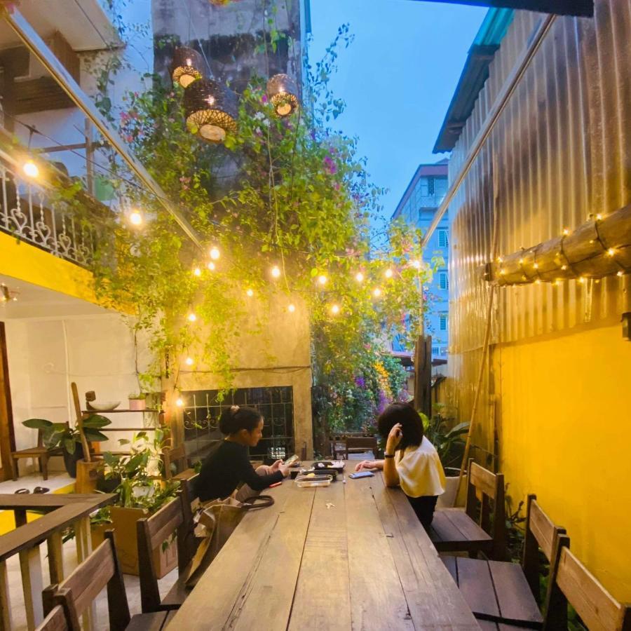 Chu Nhat Cafe & Homestay - 12 Ngo 41 Duong Lang - Co So 1 Hanoi Bagian luar foto