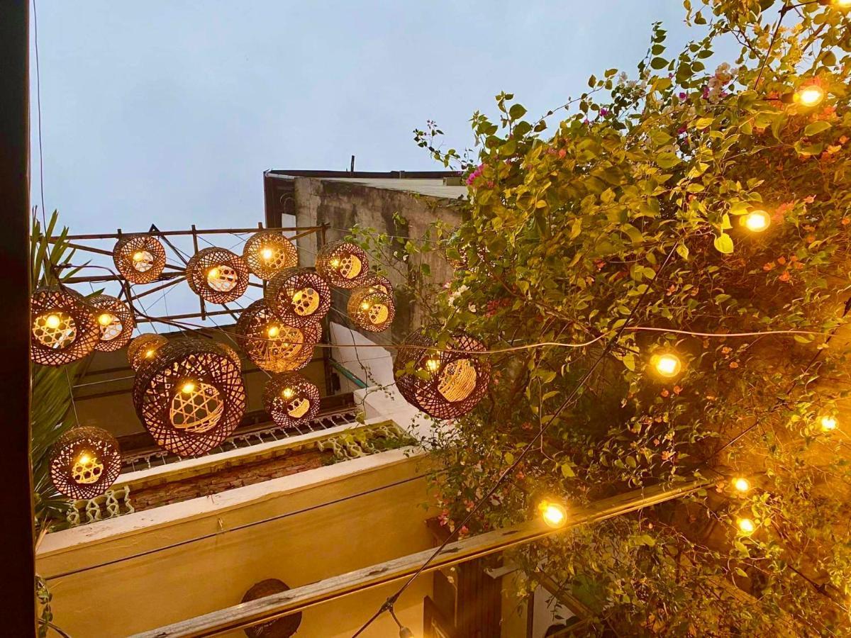 Chu Nhat Cafe & Homestay - 12 Ngo 41 Duong Lang - Co So 1 Hanoi Bagian luar foto